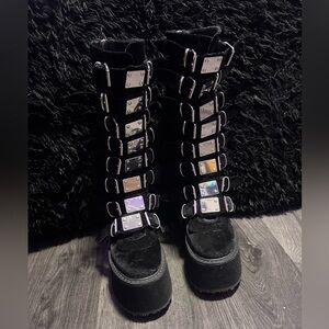 Demonias Dammed-318 Color: Black Velvet